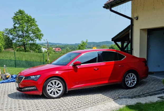 Skoda Superb cena 168000 przebieg: 20500, rok produkcji 2023 z Kraków małe 67